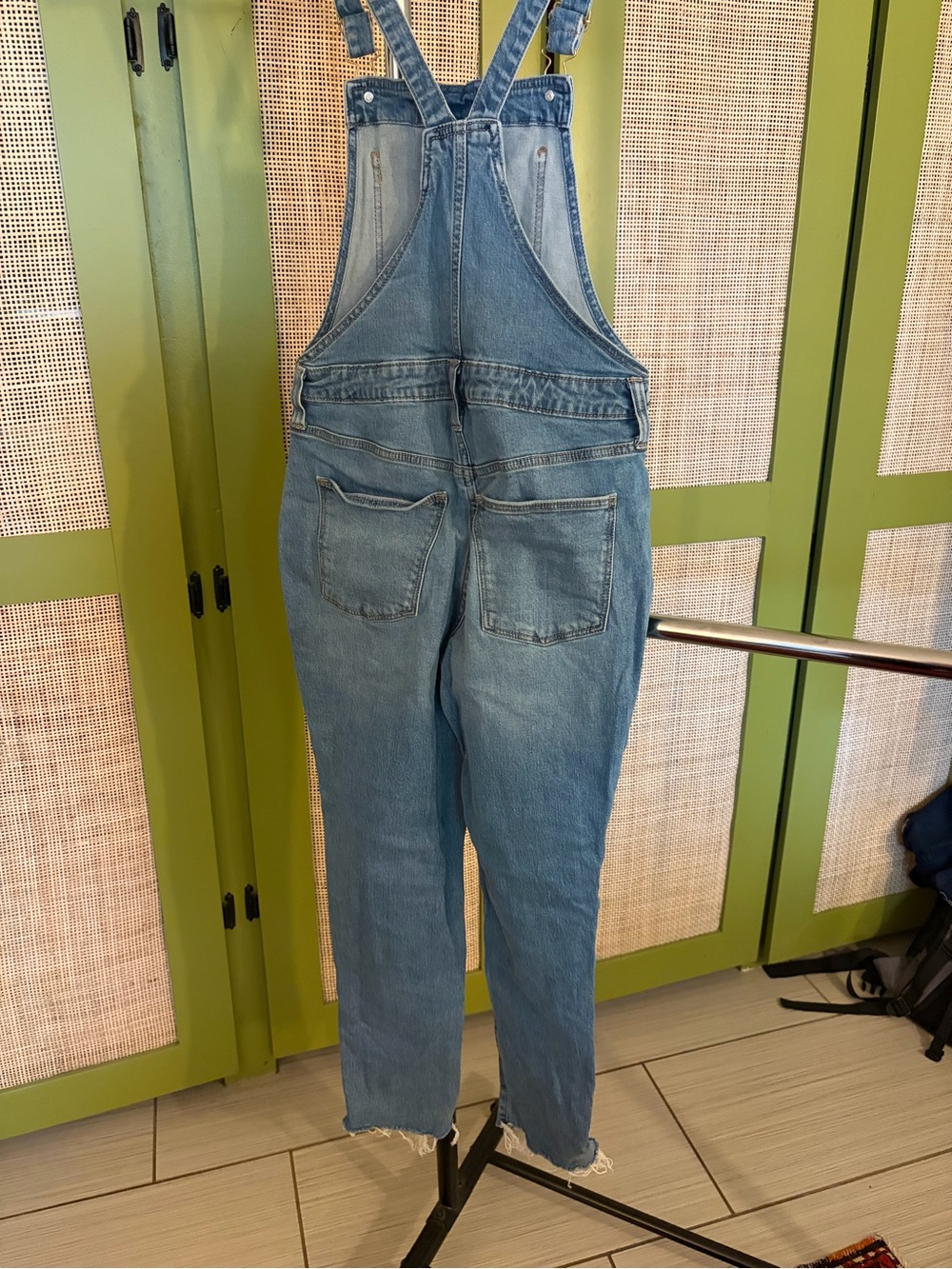 Universal Thread Light Blue Denim Overalls with Bib - Picture 4 of 5